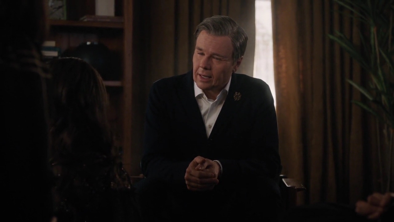 Charmed-Online-dot-nl_Charmed-1x17Surrender00704.jpg
