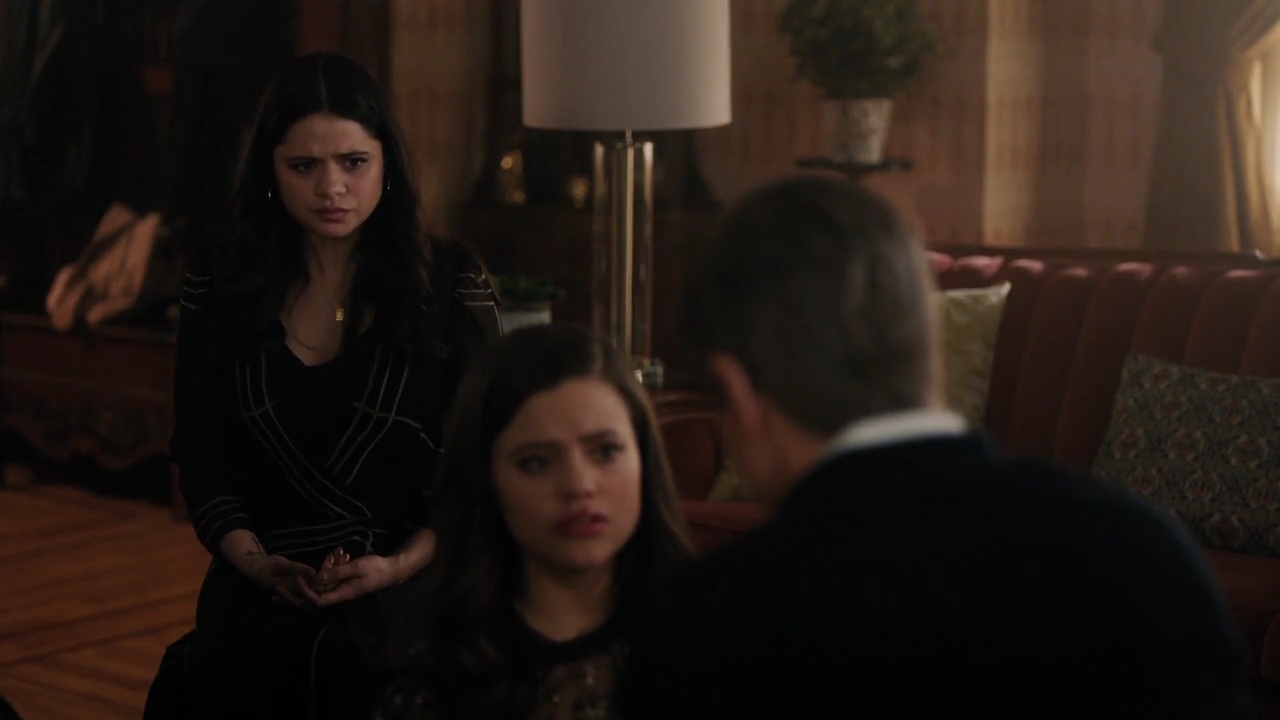 Charmed-Online-dot-nl_Charmed-1x17Surrender00706.jpg