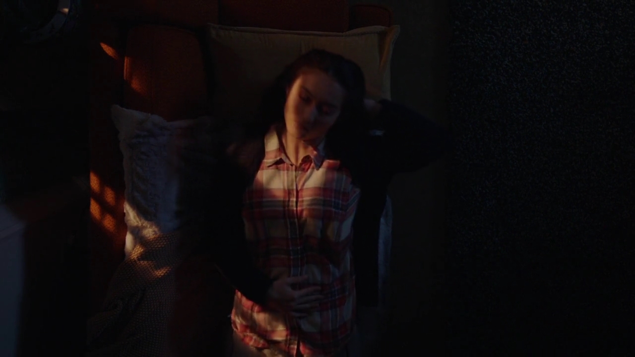 Charmed-Online-dot-nl_Charmed-1x17Surrender00759.jpg