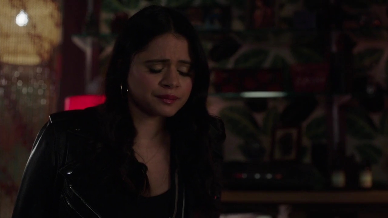 Charmed-Online-dot-nl_Charmed-1x17Surrender00819.jpg