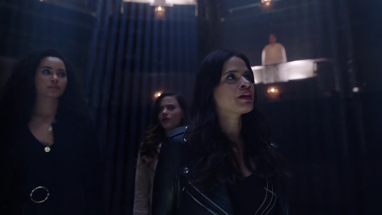 Charmed-Online-dot-nl_Charmed-1x17Surrender00976.jpg