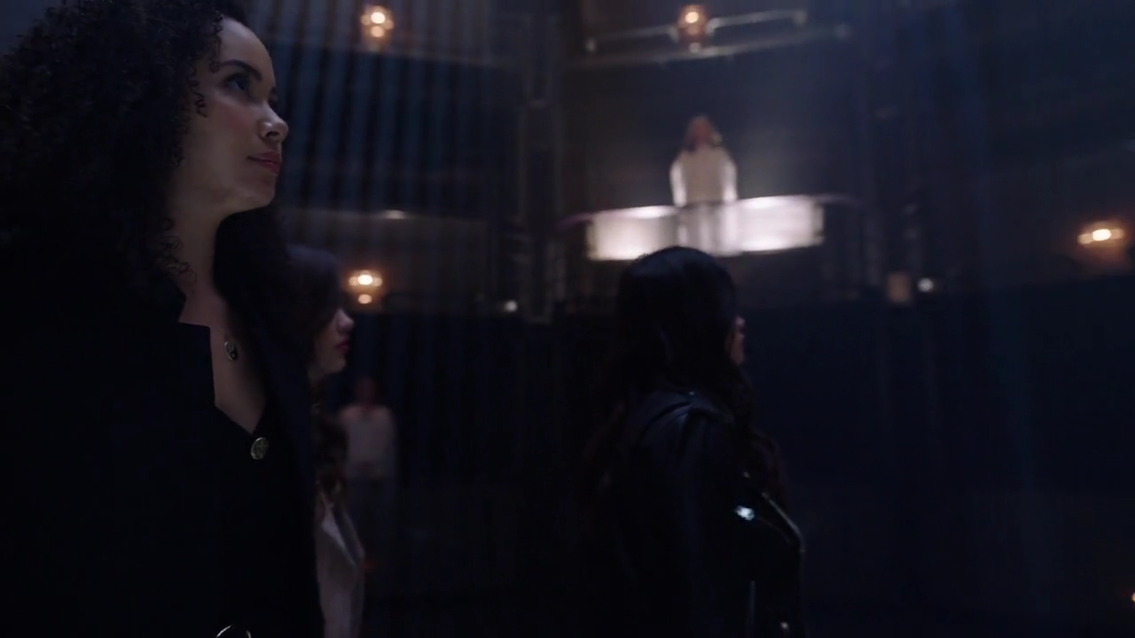Charmed-Online-dot-nl_Charmed-1x17Surrender00985.jpg