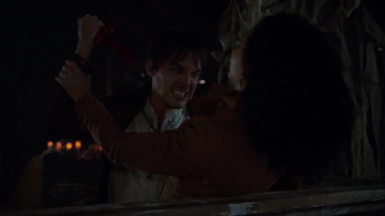 Charmed-Online-dot-nl_Charmed-1x17Surrender01929.jpg