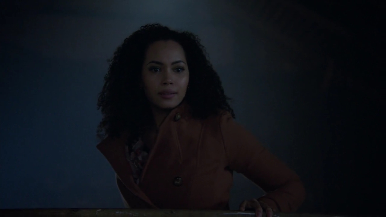 Charmed-Online-dot-nl_Charmed-1x17Surrender01964.jpg