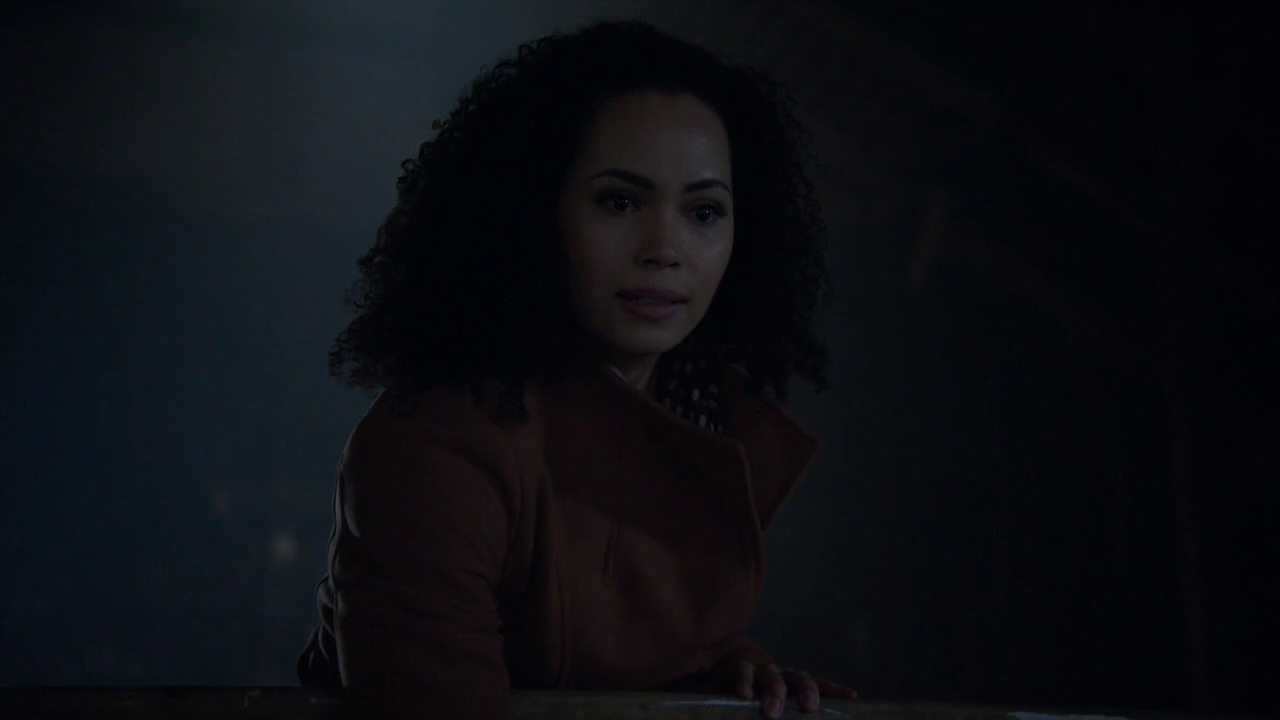 Charmed-Online-dot-nl_Charmed-1x17Surrender01973.jpg