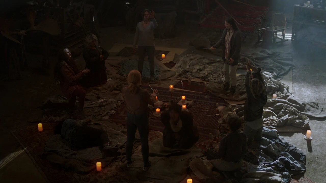 Charmed-Online-dot-nl_Charmed-1x17Surrender01974.jpg