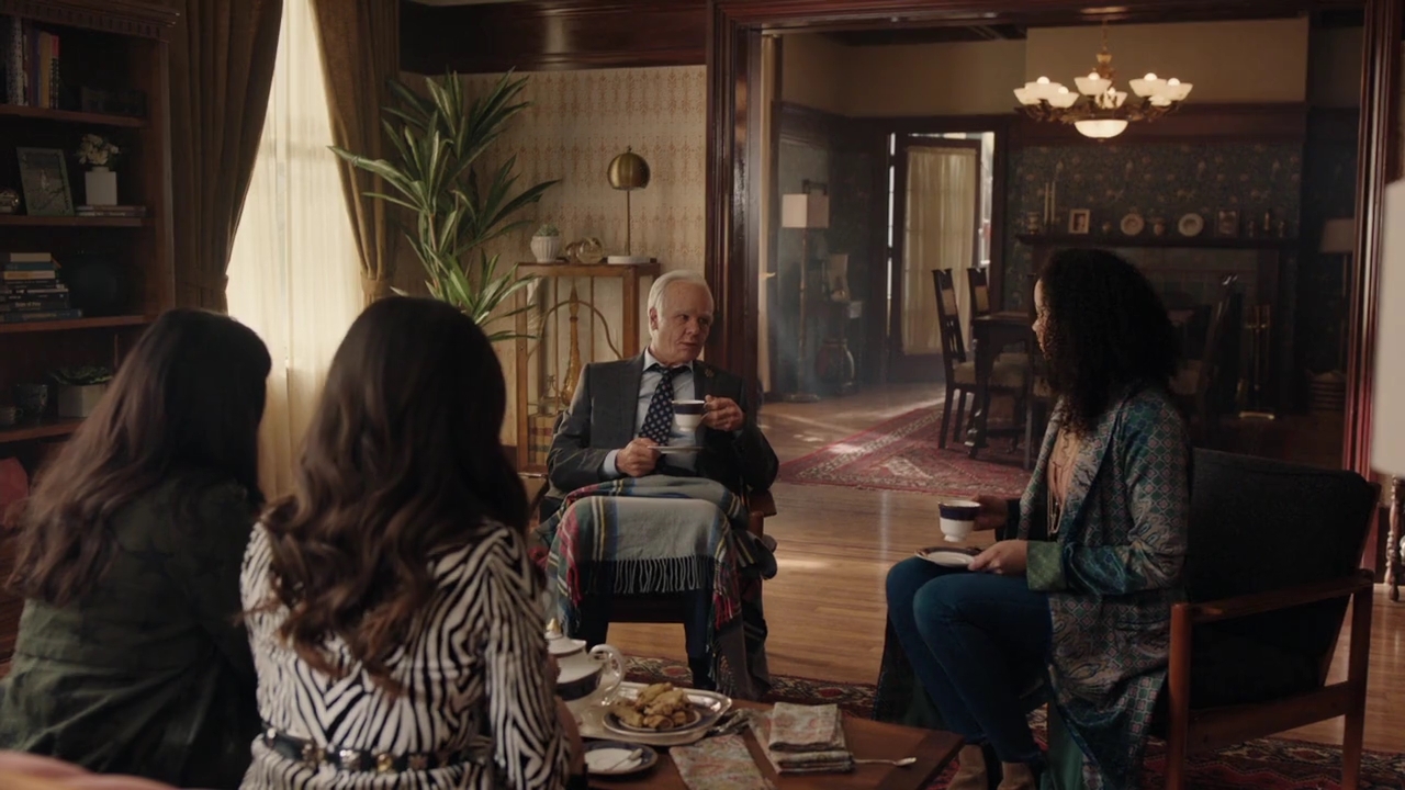 Charmed-Online-dot-nl_Charmed-1x17Surrender02193.jpg