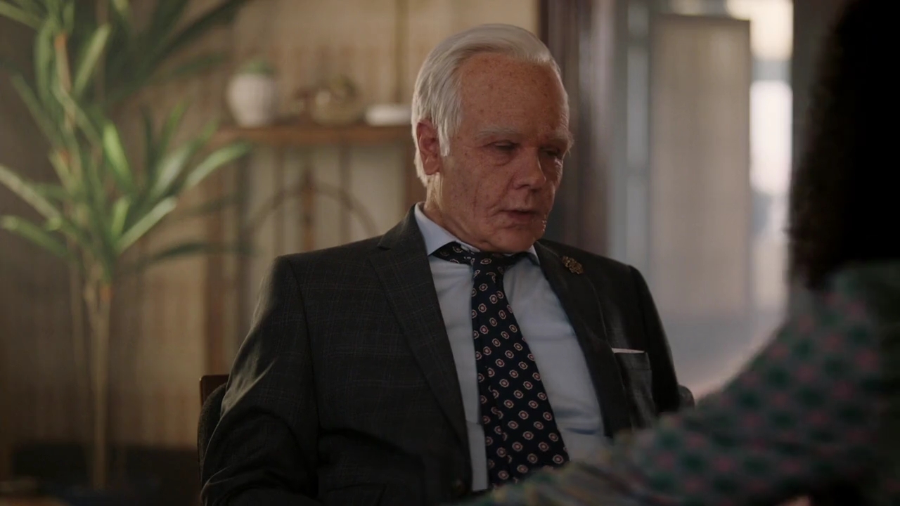 Charmed-Online-dot-nl_Charmed-1x17Surrender02221.jpg