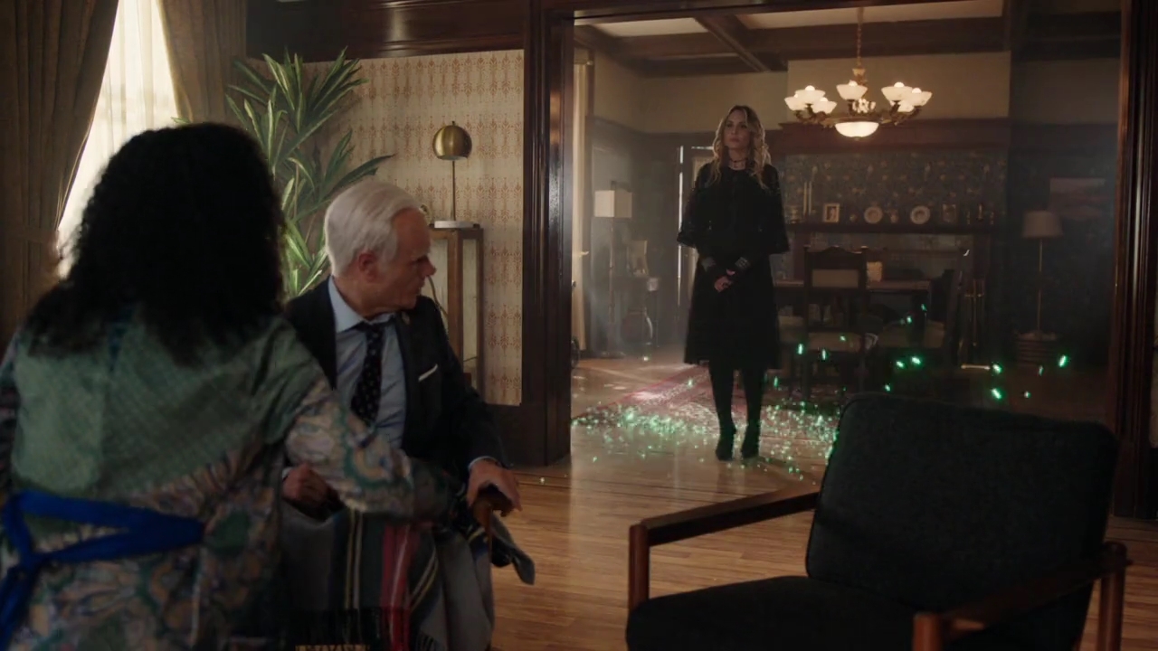 Charmed-Online-dot-nl_Charmed-1x17Surrender02228.jpg