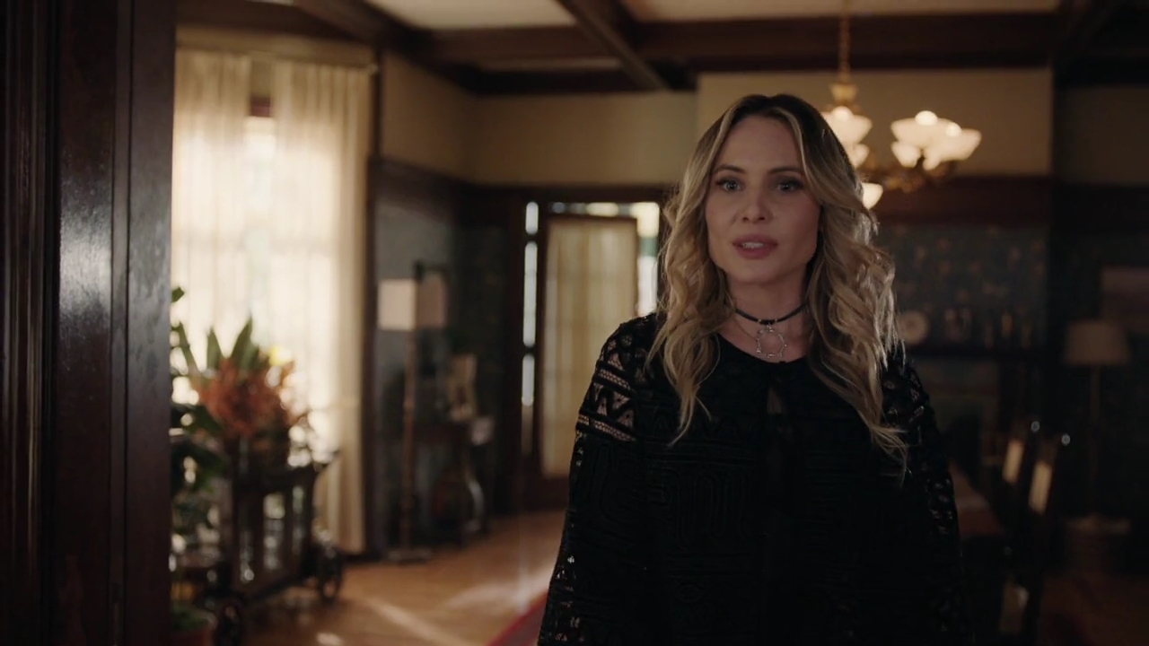 Charmed-Online-dot-nl_Charmed-1x17Surrender02231.jpg