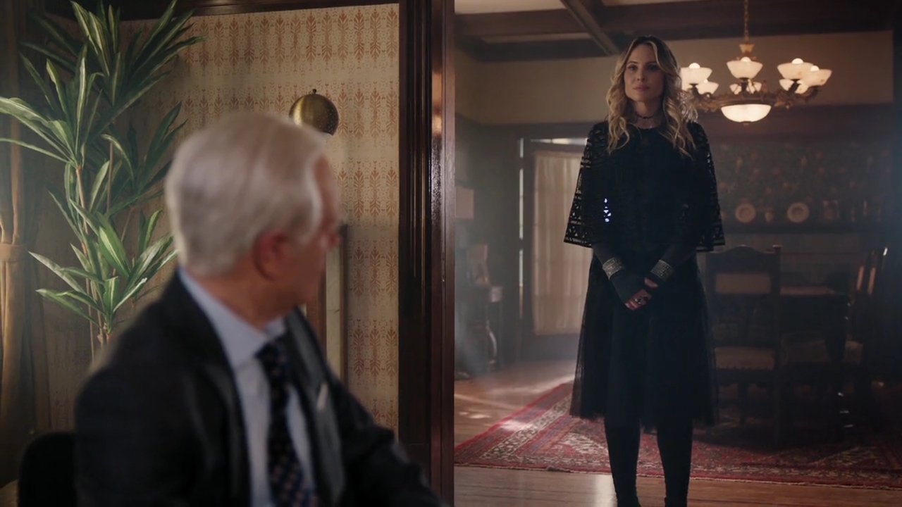 Charmed-Online-dot-nl_Charmed-1x17Surrender02234.jpg