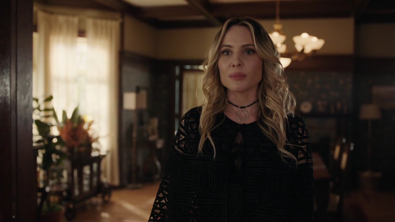 Charmed-Online-dot-nl_Charmed-1x17Surrender02240.jpg