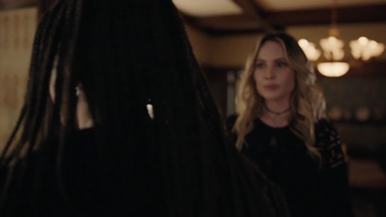 Charmed-Online-dot-nl_Charmed-1x17Surrender02257.jpg