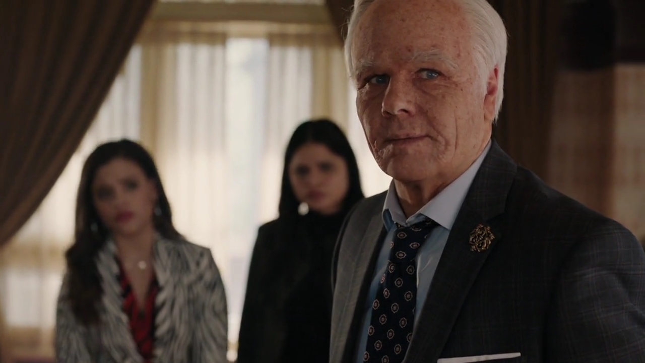 Charmed-Online-dot-nl_Charmed-1x17Surrender02288.jpg