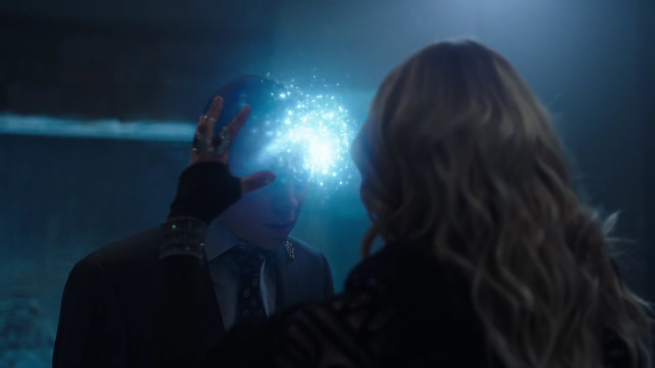 Charmed-Online-dot-nl_Charmed-1x17Surrender02413.jpg