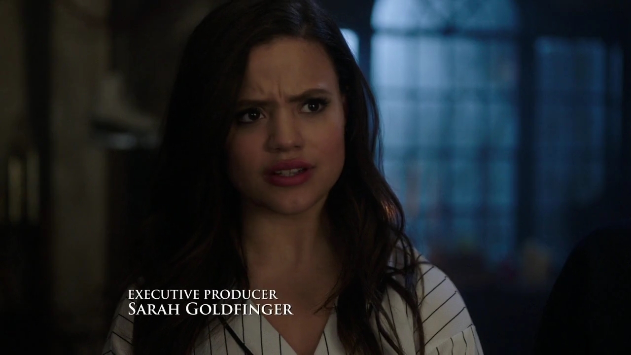 Charmed-Online-dot-nl_Charmed-1x18TheReplacement00211.jpg