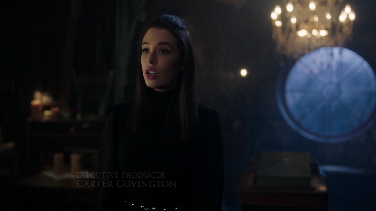 Charmed-Online-dot-nl_Charmed-1x18TheReplacement00232.jpg