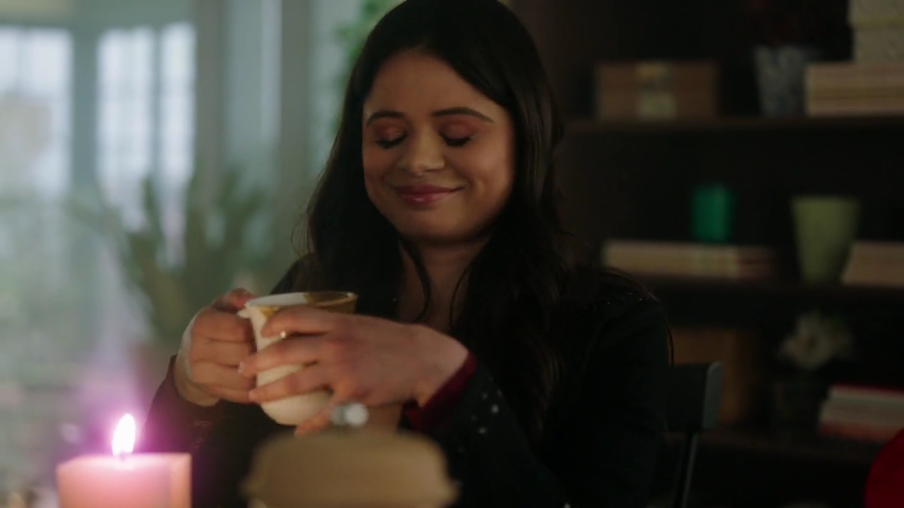 Charmed-Online-dot-nl_Charmed-1x18TheReplacement00311.jpg