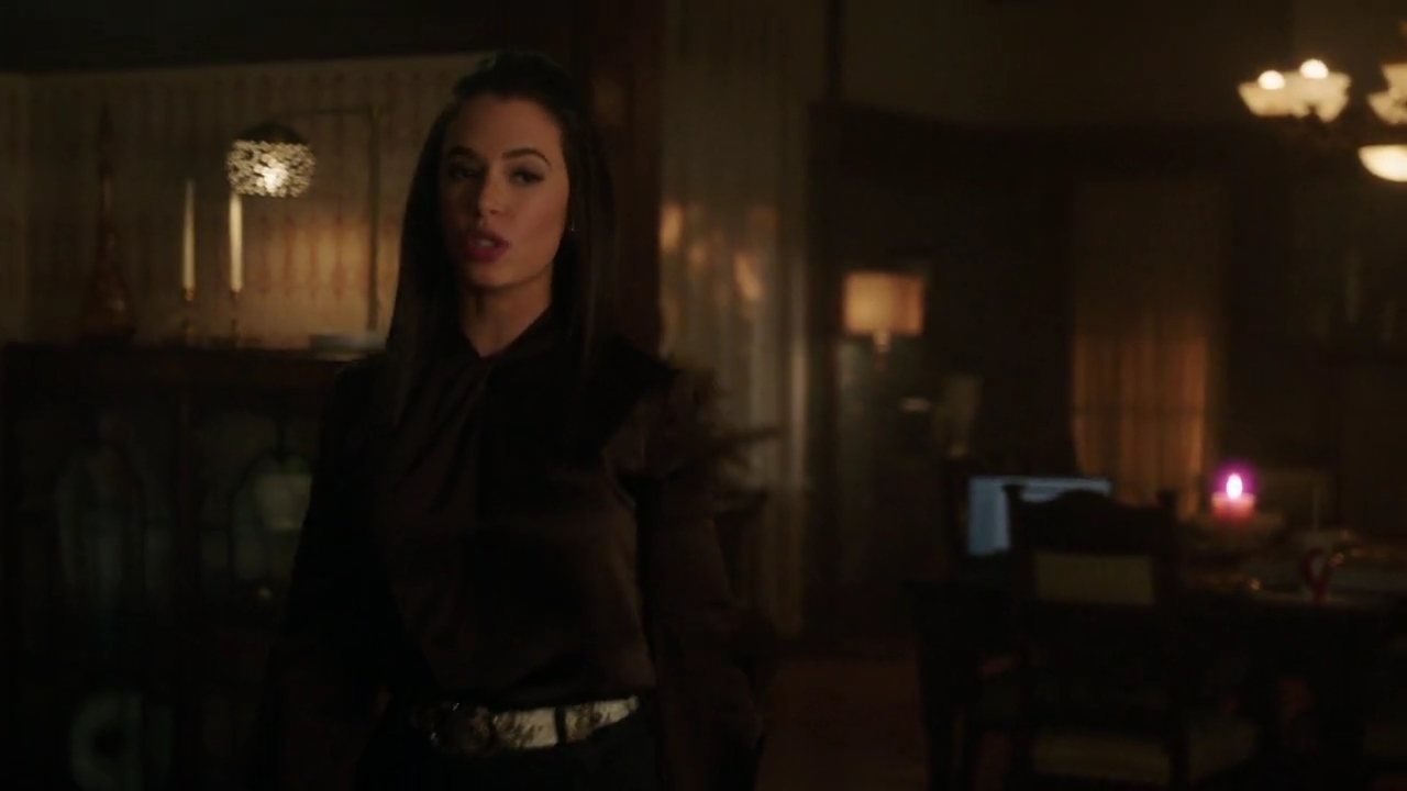 Charmed-Online-dot-nl_Charmed-1x18TheReplacement00565.jpg Charmed-Online-dot-nl_Charmed-1x18TheReplacement00565.jpg