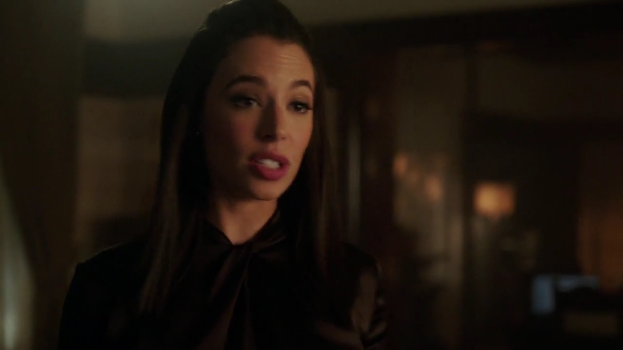 Charmed-Online-dot-nl_Charmed-1x18TheReplacement00567.jpg