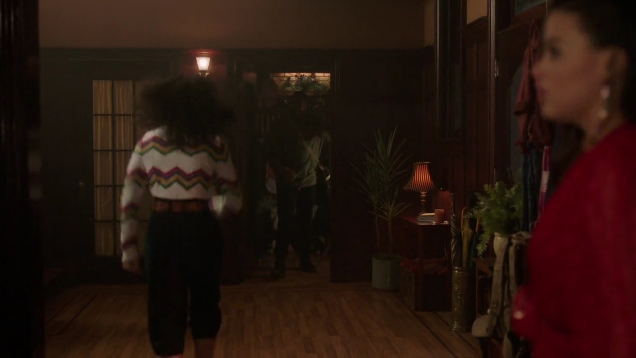 Charmed-Online-dot-nl_Charmed-1x18TheReplacement00596.jpg