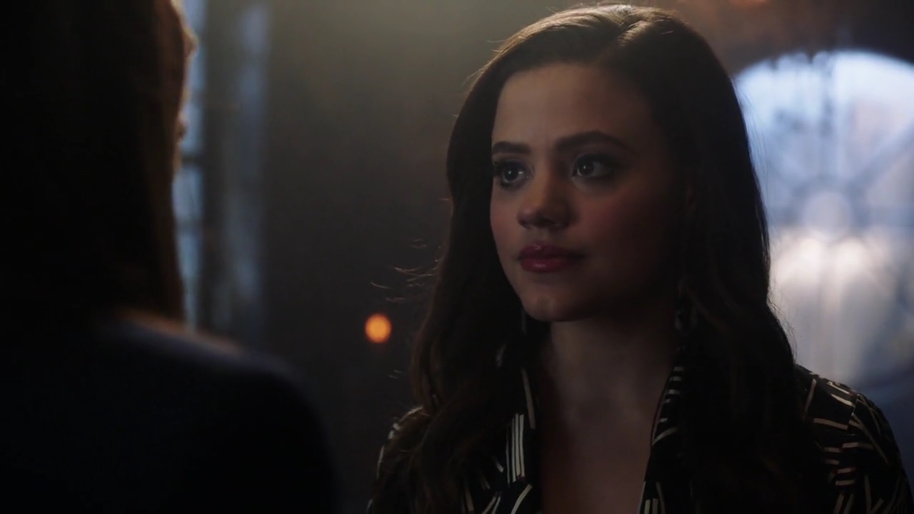 Charmed-Online-dot-nl_Charmed-1x18TheReplacement00861.jpg