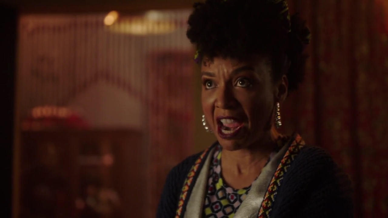 Charmed-Online-dot-nl_Charmed-1x18TheReplacement01106.jpg