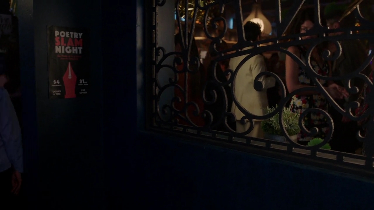 Charmed-Online-dot-nl_Charmed-1x18TheReplacement01272.jpg