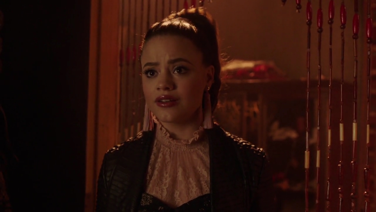 Charmed-Online-dot-nl_Charmed-1x18TheReplacement01382.jpg