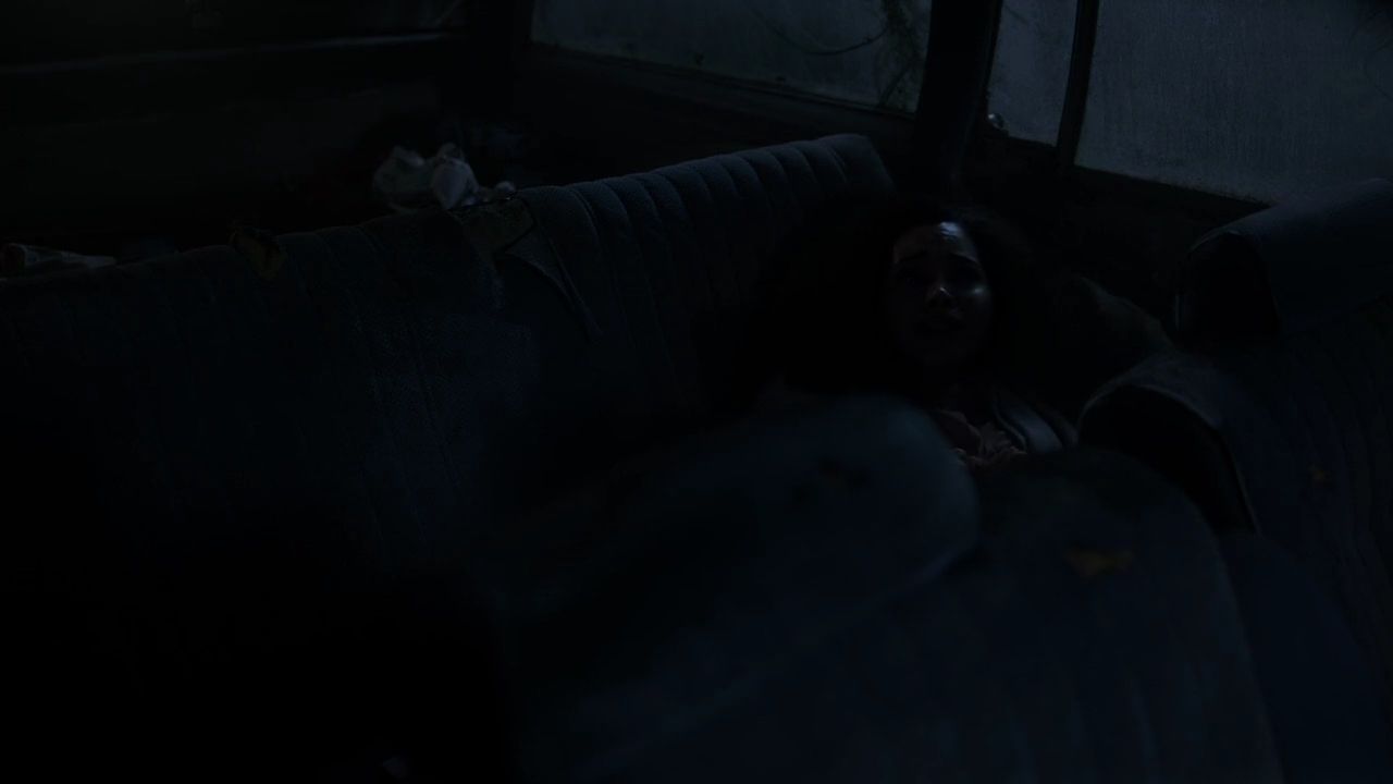 Charmed-Online-dot-nl_Charmed-1x18TheReplacement01533.jpg