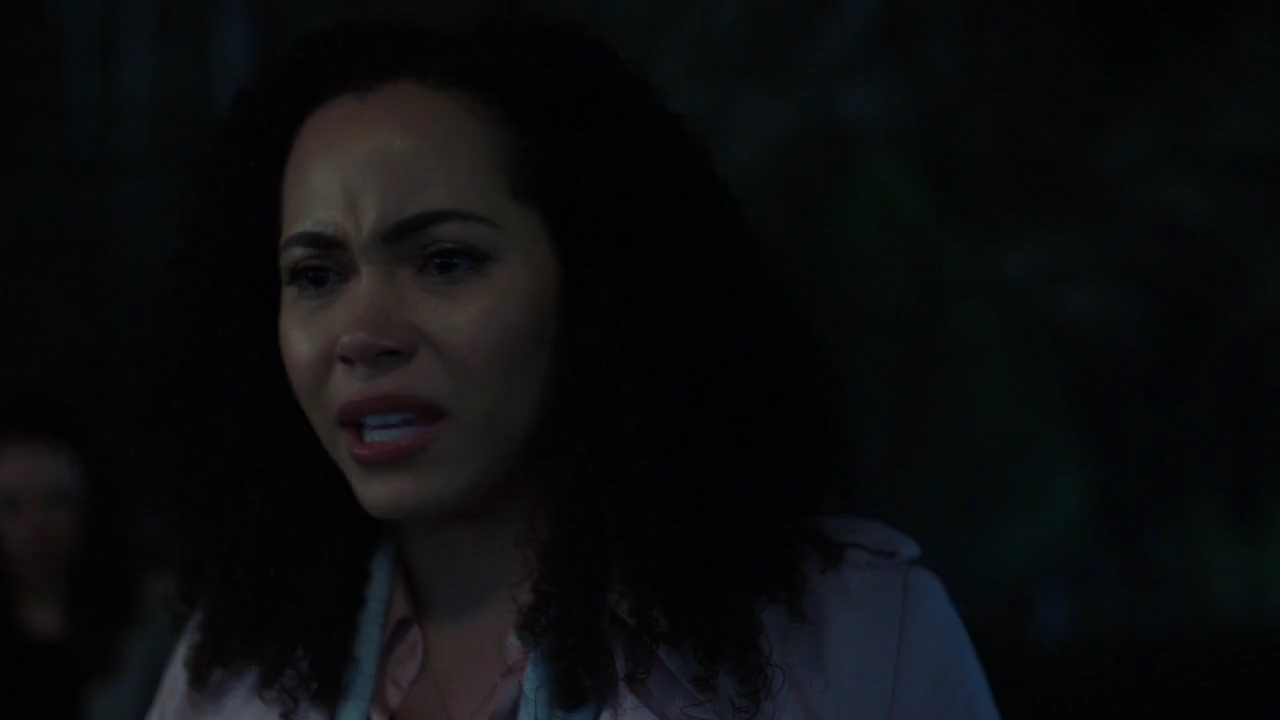 Charmed-Online-dot-nl_Charmed-1x18TheReplacement01589.jpg