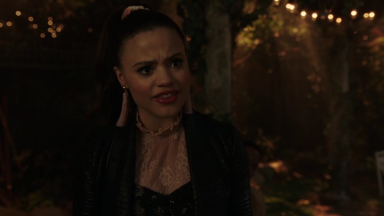 Charmed-Online-dot-nl_Charmed-1x18TheReplacement01738.jpg