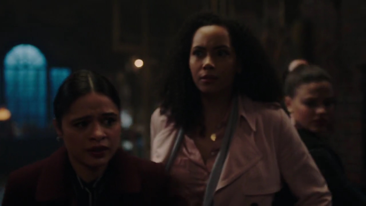 Charmed-Online-dot-nl_Charmed-1x18TheReplacement01797.jpg