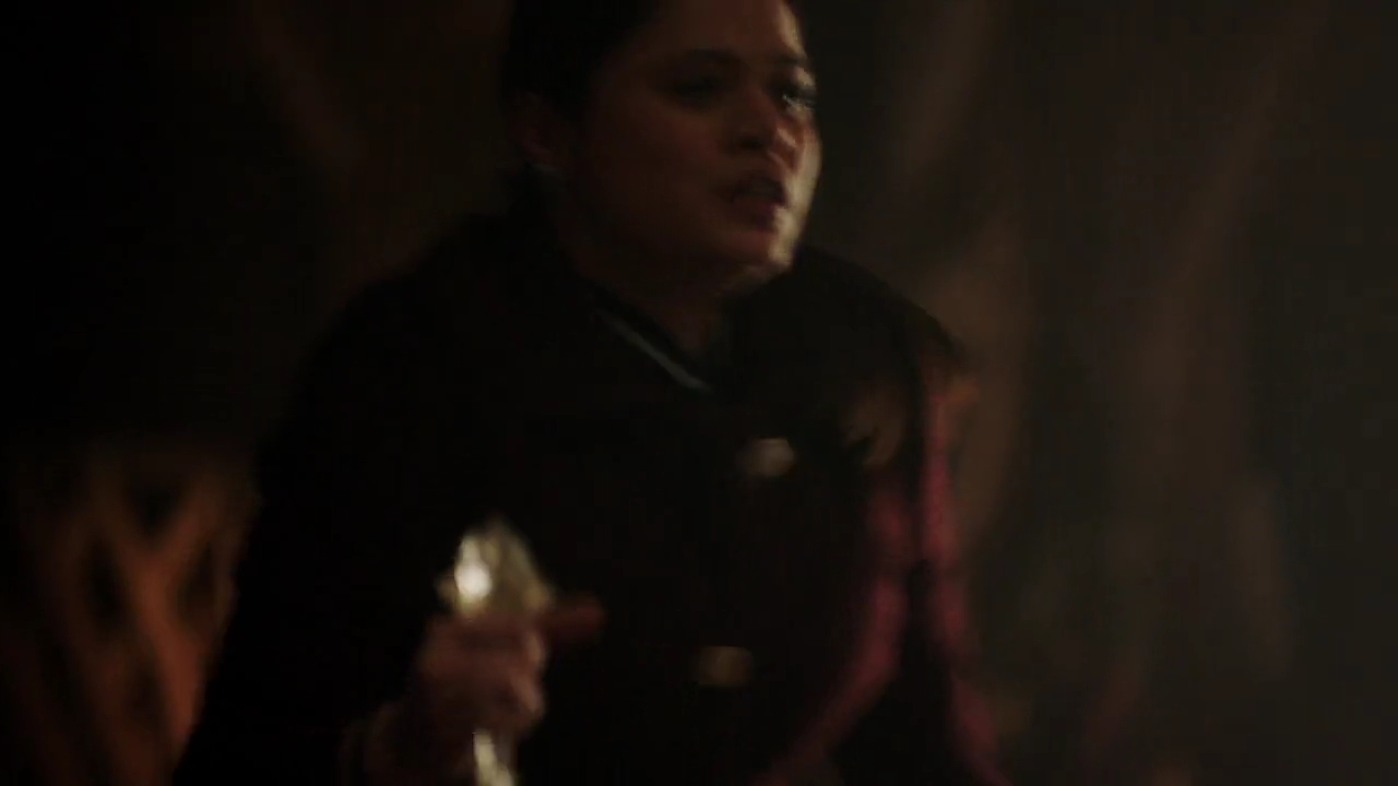 Charmed-Online-dot-nl_Charmed-1x18TheReplacement01826.jpg