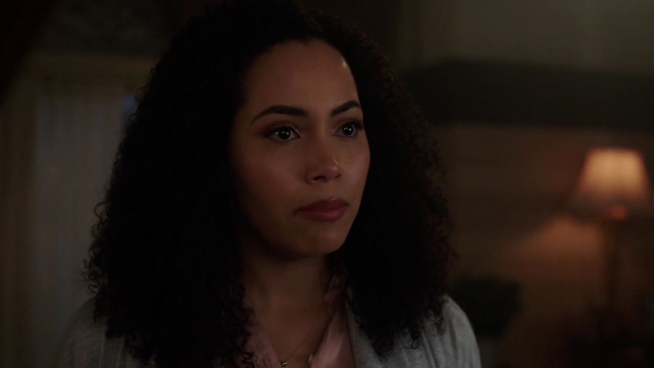 Charmed-Online-dot-nl_Charmed-1x18TheReplacement01879.jpg