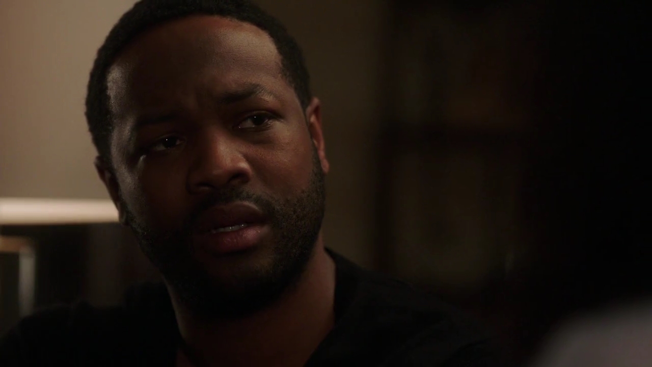 Charmed-Online-dot-nl_Charmed-1x18TheReplacement01998.jpg