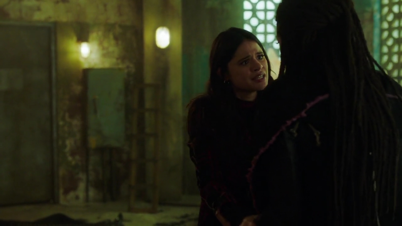 Charmed-Online-dot-nl_Charmed-1x18TheReplacement02275.jpg