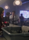 Charmed-Online-dot-nl_Charmed-1x18TheReplacement00435.jpg