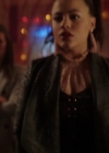 Charmed-Online-dot-nl_Charmed-1x18TheReplacement01450.jpg