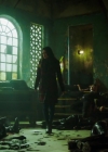 Charmed-Online-dot-nl_Charmed-1x18TheReplacement02260.jpg
