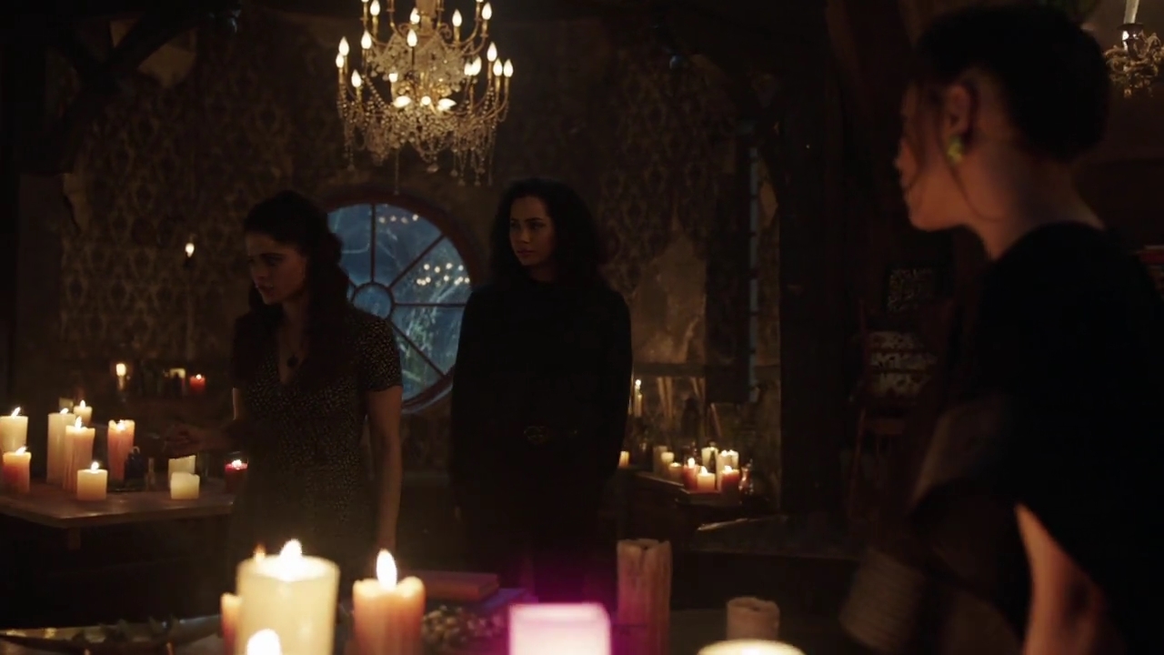 Charmed-Online-dot-nl_Charmed-1x19PowerOfFour00155.jpg