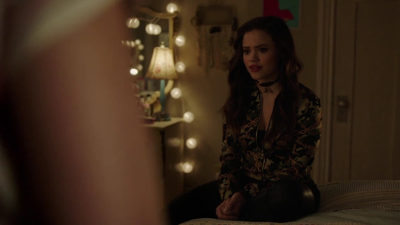 Charmed-Online-dot-nl_Charmed-1x19PowerOfFour01063.jpg