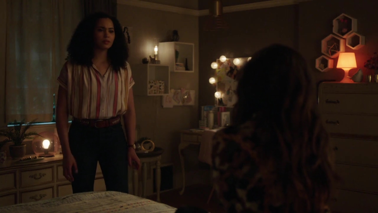 Charmed-Online-dot-nl_Charmed-1x19PowerOfFour01087.jpg
