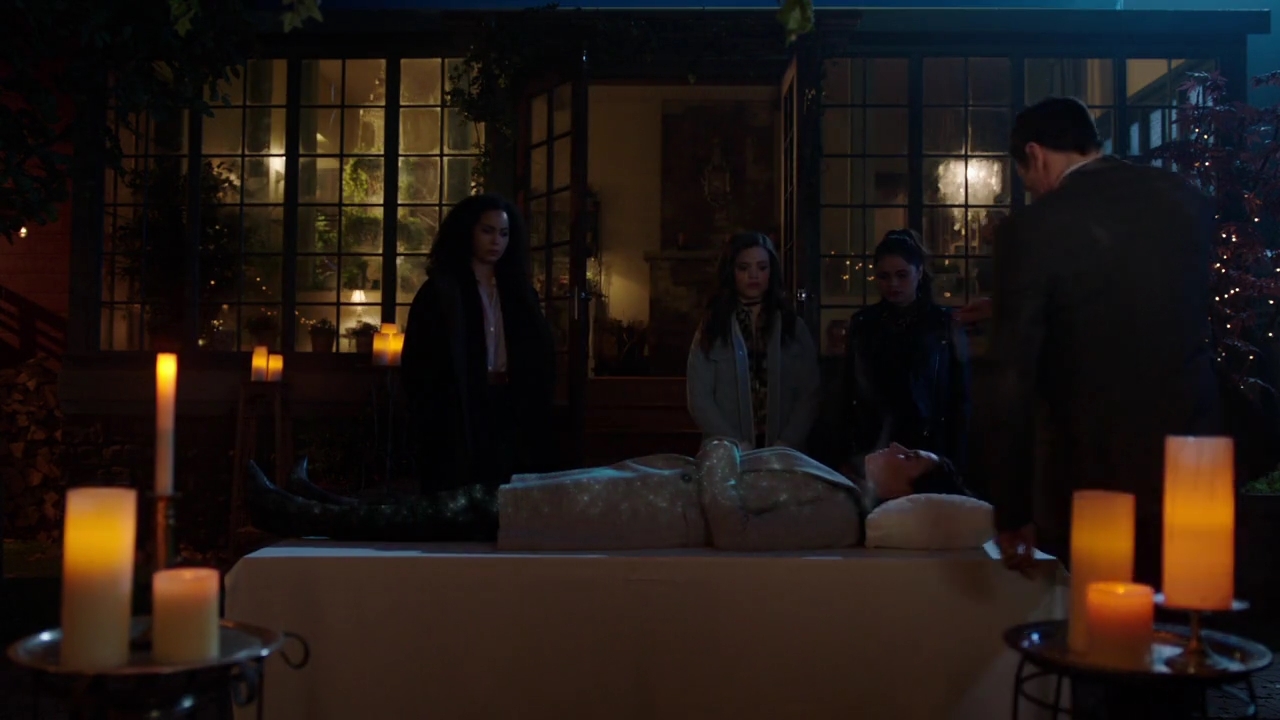 Charmed-Online-dot-nl_Charmed-1x19PowerOfFour01744.jpg