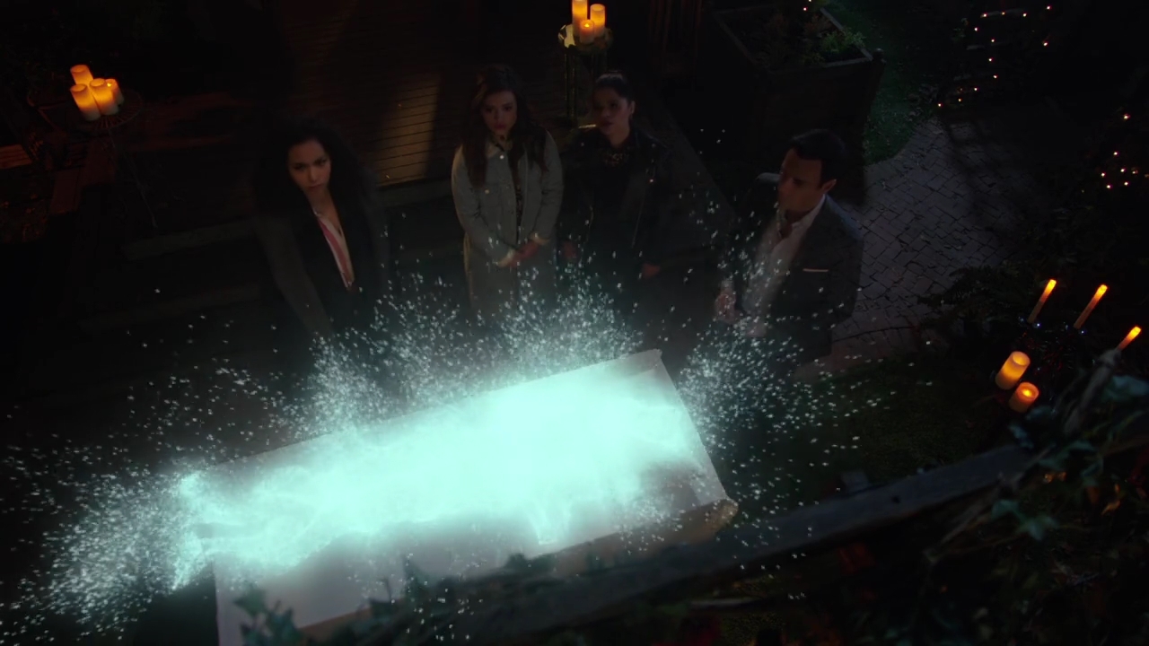 Charmed-Online-dot-nl_Charmed-1x19PowerOfFour01752.jpg