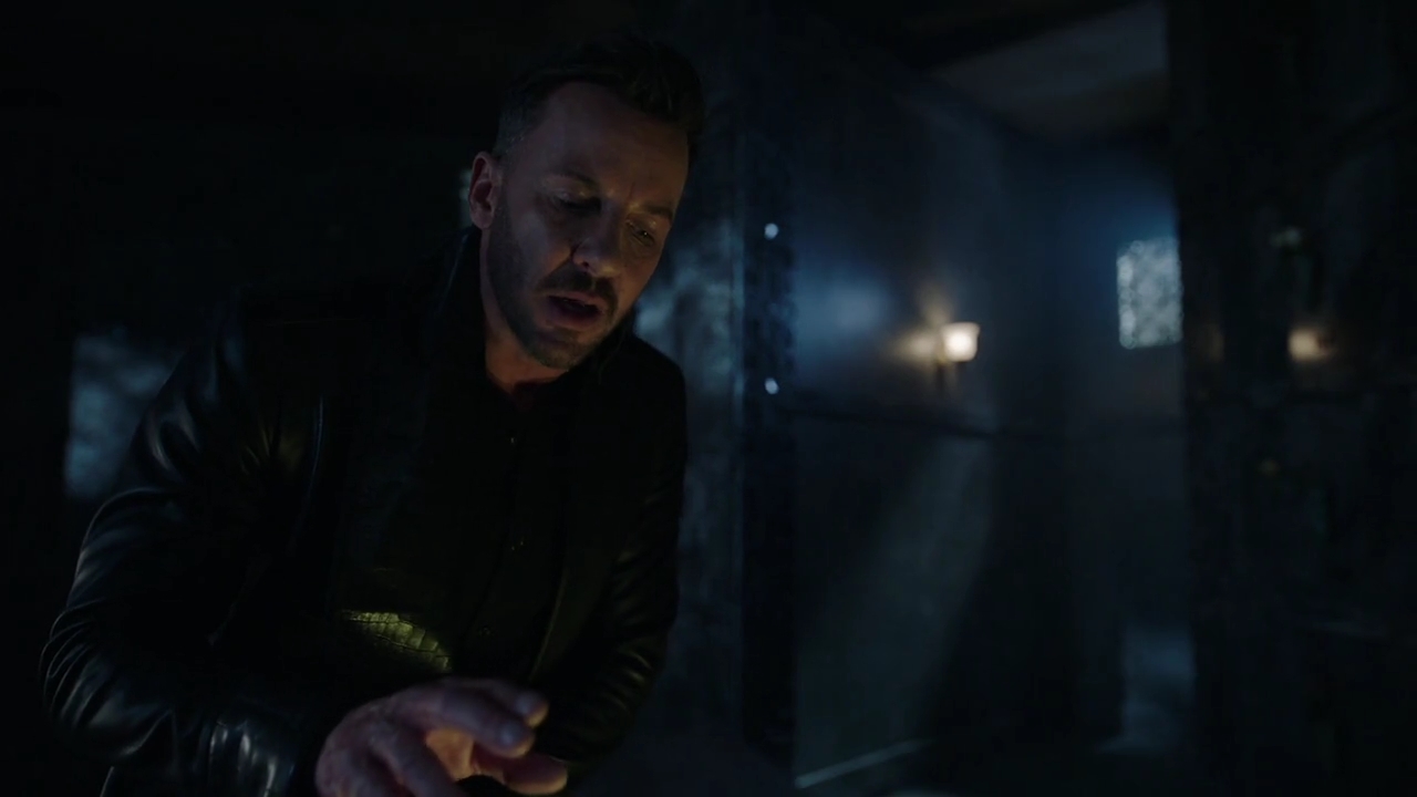 Charmed-Online-dot-nl_Charmed-1x19PowerOfFour01882.jpg