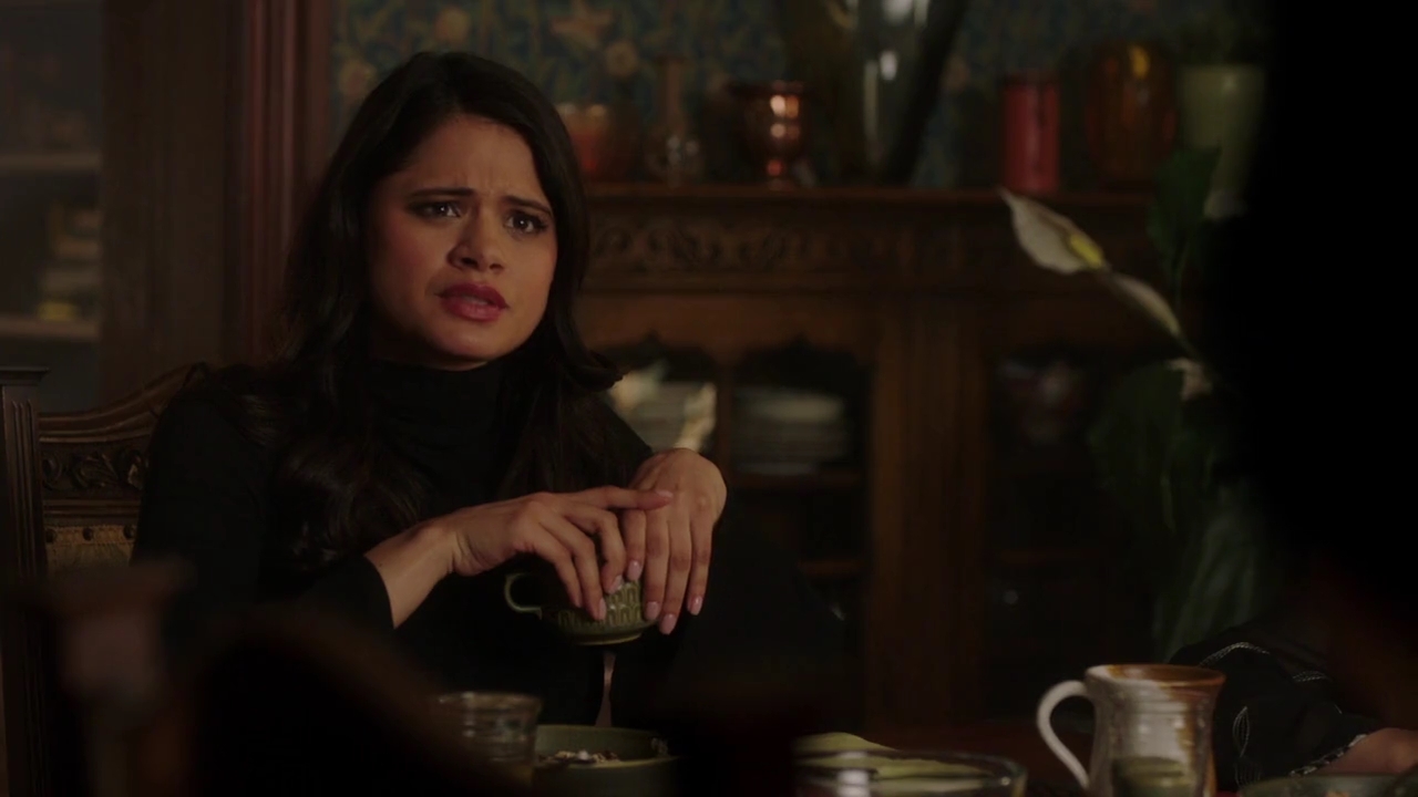 Charmed-Online-dot-nl_Charmed-1x20Ambush00183.jpg