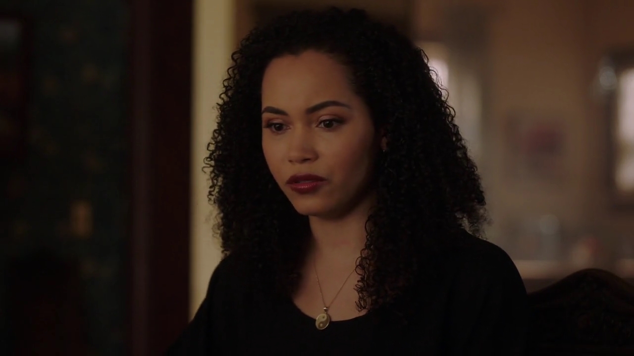 Charmed-Online-dot-nl_Charmed-1x20Ambush00205.jpg