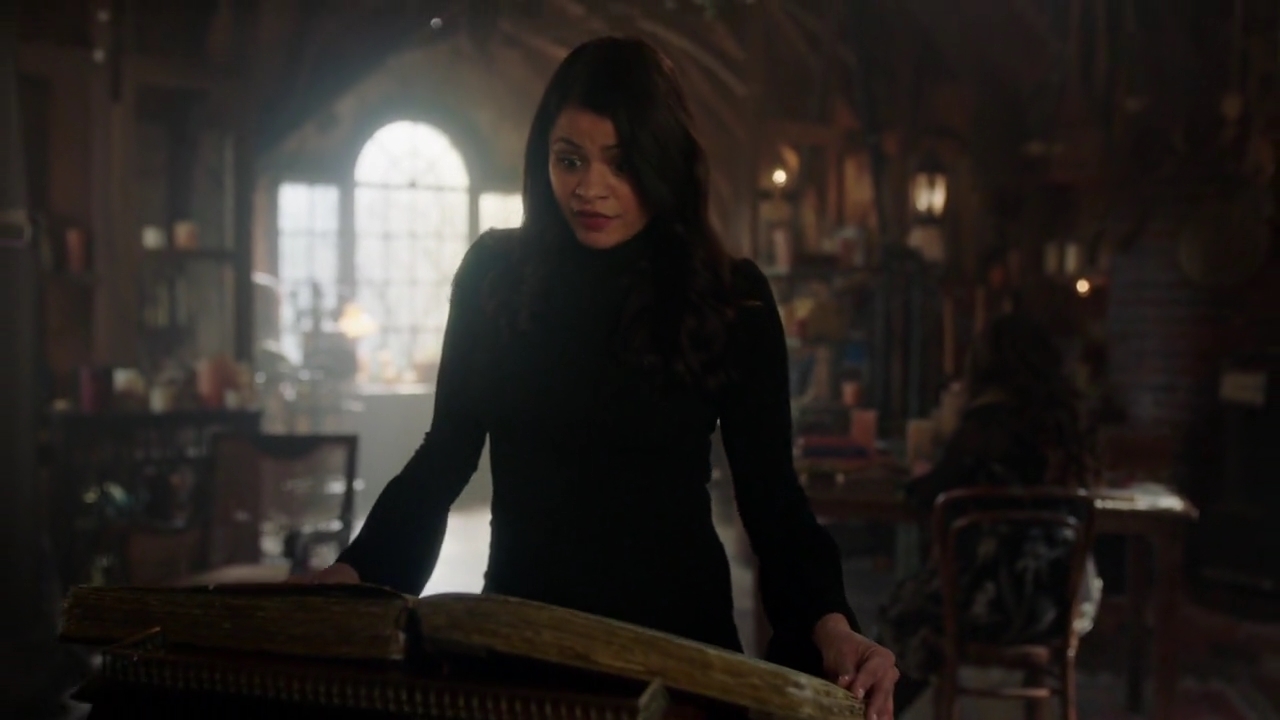 Charmed-Online-dot-nl_Charmed-1x20Ambush00437.jpg