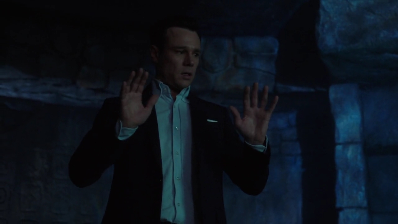 Charmed-Online-dot-nl_Charmed-1x20Ambush00584.jpg